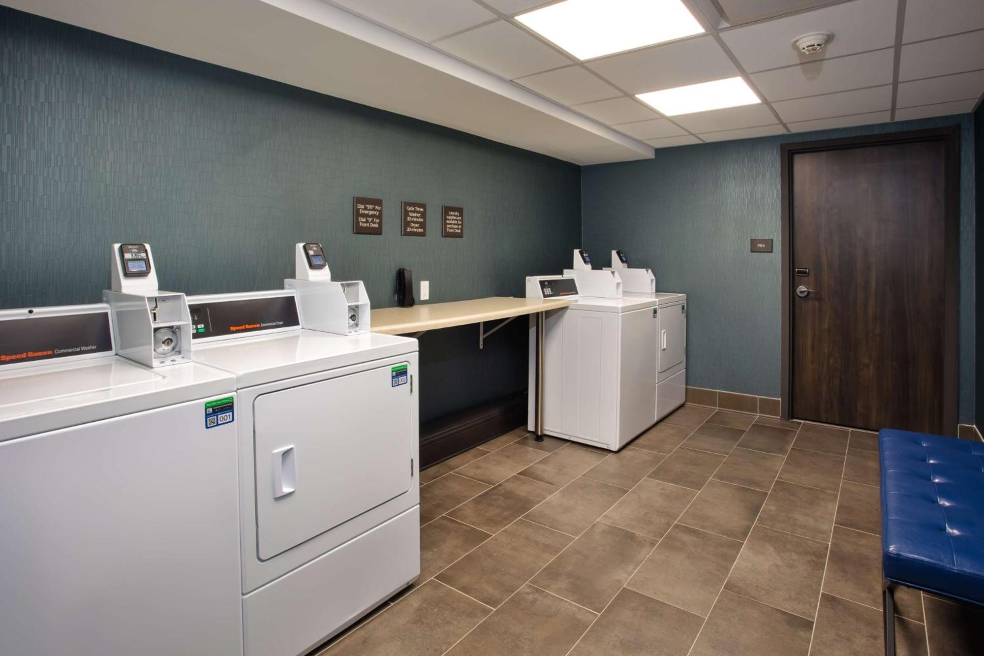 Hampton Inn Union City, Tn 外观 照片